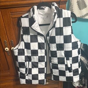 Blakely Women's Black and White Checkered Vest. Never worn. L/XL
